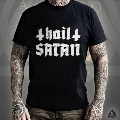 T-Shirt Hail Satan | Satanismo Anticristo Controcultura Abbigliamento Gotico Oscuro Tee