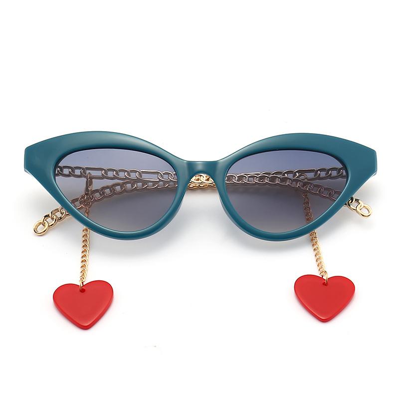 Vintage Small Cat Eye Sunglasses Women Luxury Designer Sun Glasses Shades Classic Gold Chain Heart Pendant Uv400