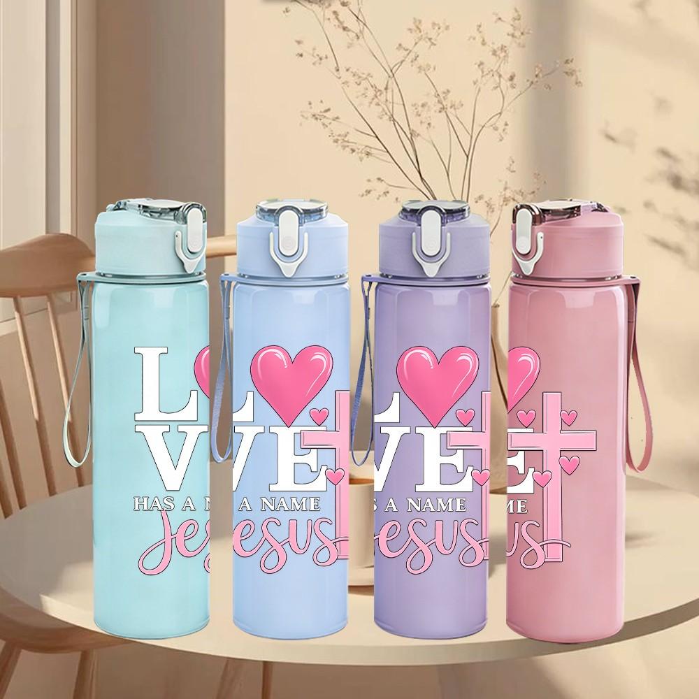 1PC I Love JESUS Cross Heart Print 750ml Color Plastic Sports Water Bottle Leakproof Flip Straw Lid Suitable for Sports Office Home Use