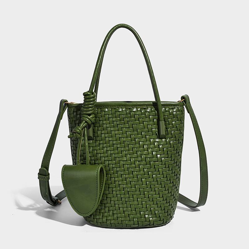 Niche Handwoven Fashion Handheld Bucket Bag for Women 2025 New Versatile Exquisite Light Luxury Shoulder Bag Crossbody Bag