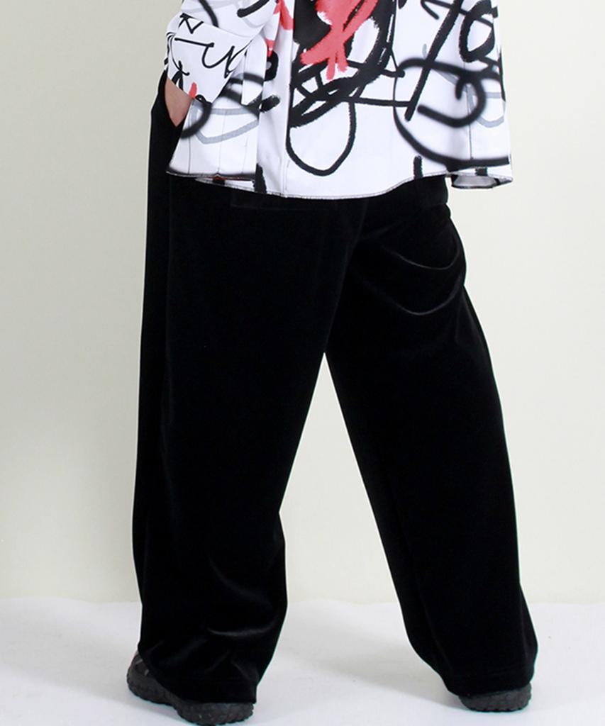 Deumakeu Velvet Laminated Single-Pleat Real Wide Pants Black