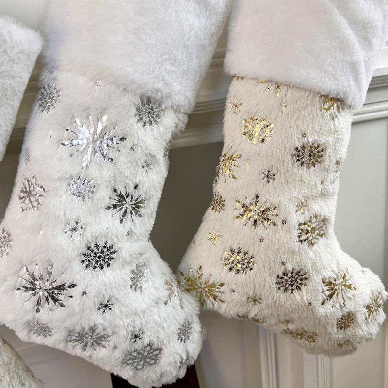 4pcs Furry Christmas Stockings Assorted Color for Home Office Decors Holiday Mantlepiece Hanging Socks