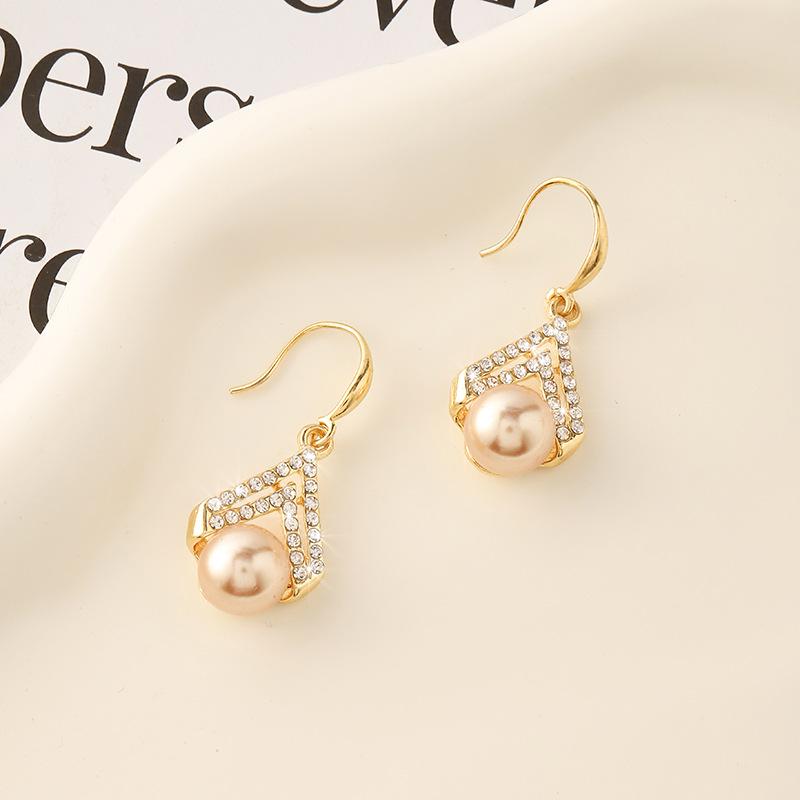 2023 Korean Style Pearl Earrings: Simple, High-End, Fashionable, Versatile