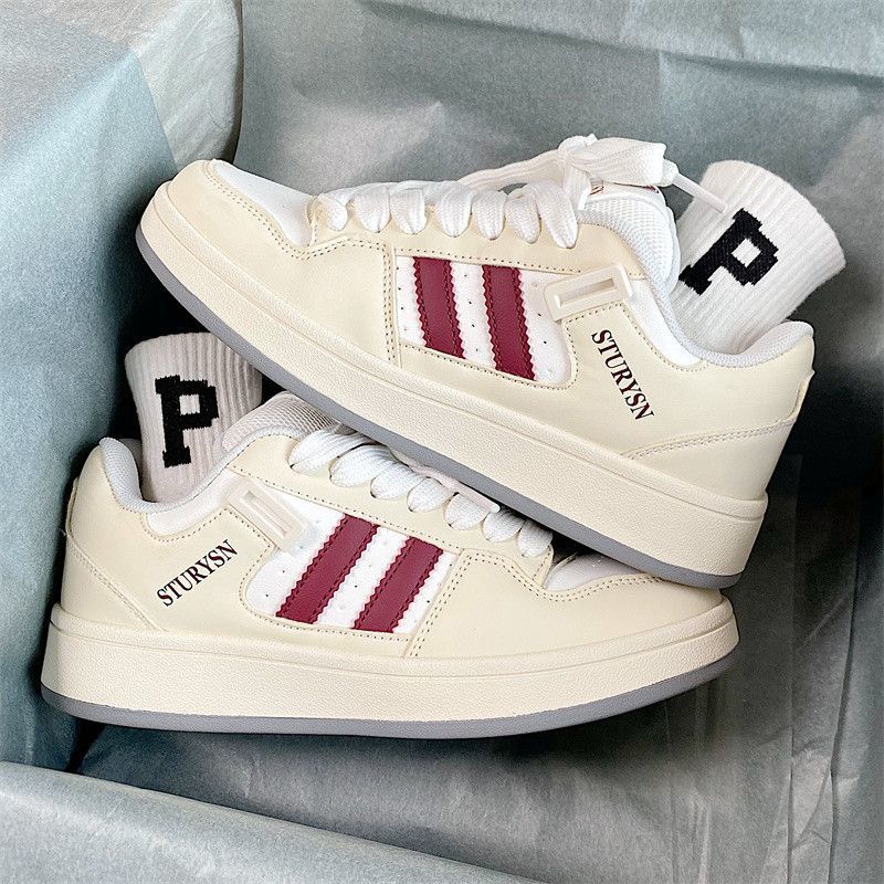 Hong Kong style niche design thick-soled little white shoes women's ins tide 2025 new couple versatile casual breadboard shoes women
