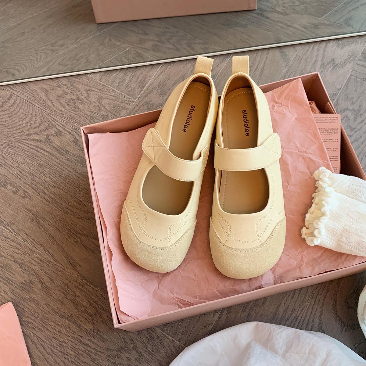 

New sheepskin grape mother cloud soft cute round head Velcro shoes with flat bottom shallow mouth Mary Jane shoes women s single shoes 35 жёлтый