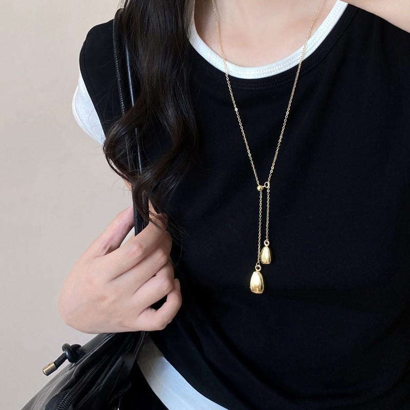 Women's Minimalist Water Drop Pendant Necklace - Versatile Autumn/Winter Fashion Long Sweater Chain