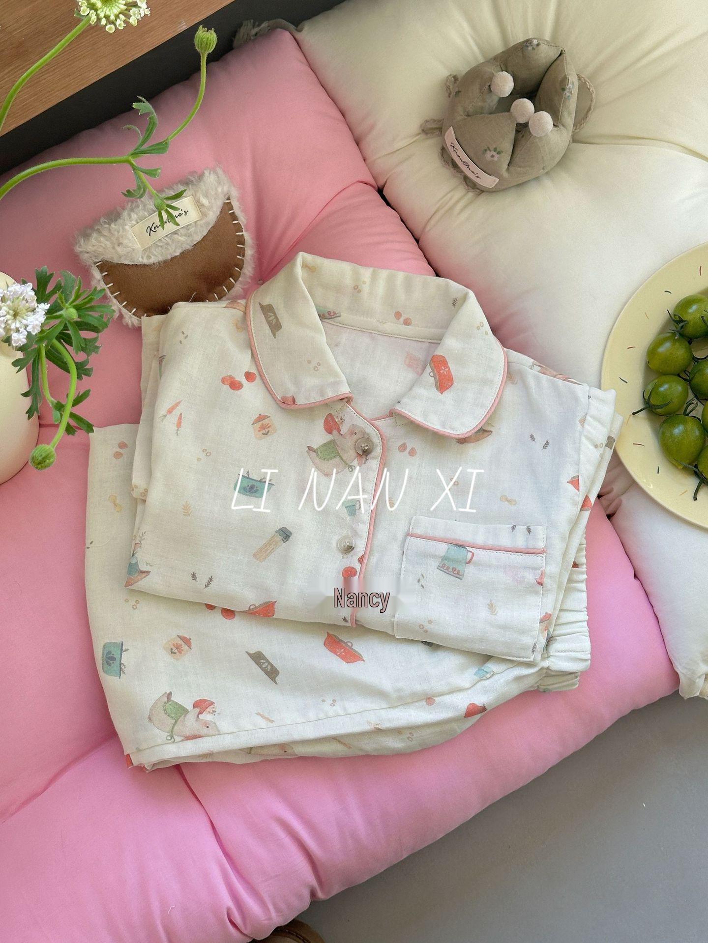 

Boys and Girls Cartoon Double Layer Gauze Pajamas - Autumn Collection (85006) 90 cm