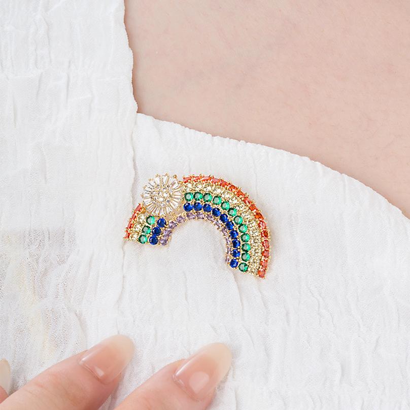 Summer Rainbow Flower High-end Brooch with Zircon Inlay, Elegant and Fashionable Cardigan Collar Pin Accessory
