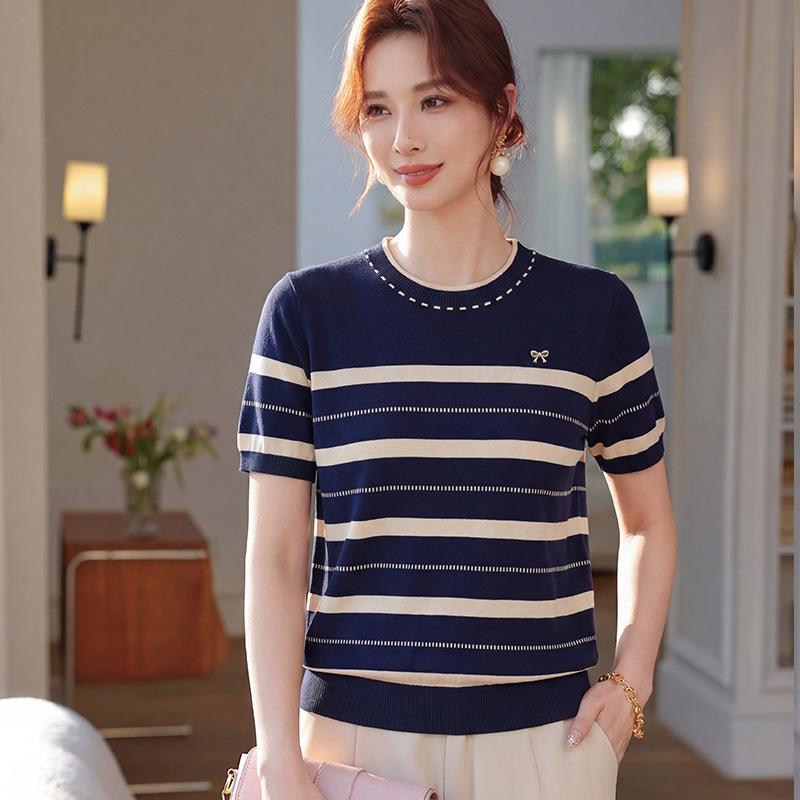 

Chic Summer Ice Silk Knit Top for Middle-Aged Women 5XL (150-165 lbs) темно-синього кольору