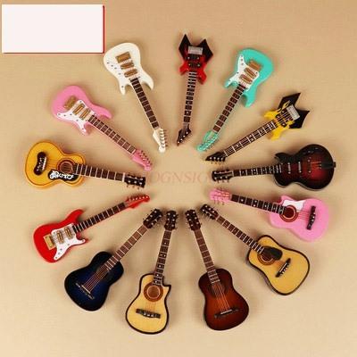 Guitar Model Electric Bass Ornament Doll Mini Instrument 10Cm Wooden Classical Folk Electric Guitar Model