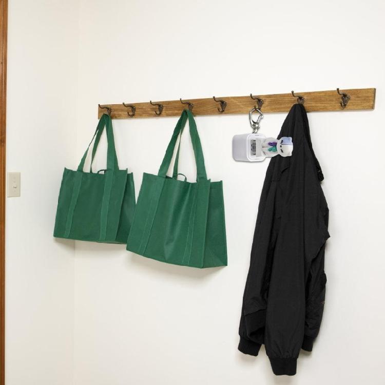 Auditory Visual Stress Reliever Keychain Glowing Animal Squeeze Toy For Key Organization ABS Sturdy Daily Companion