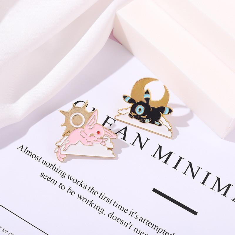 Adorable Anime Cartoon Couple Brooches Unique Animal Design Fashionable Accessories