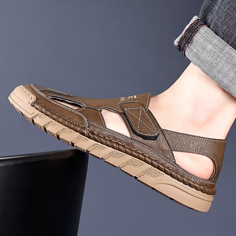 Fashion Luxury Business Casual Shoes Outdoor Leather Men Sandal Men Summer Hollow Out Non-slip Shoes Soft Sole Comfortable Men Sandalias