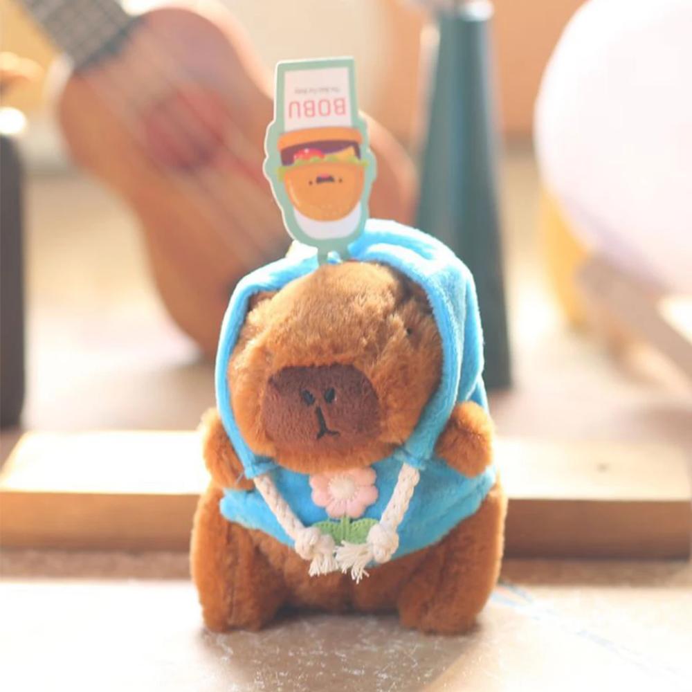 Chaveiro Pingente Capivara Desenho Animado Fofo Brinquedo de Pelúcia Boneca Pendente para Bolsa Boneca Kapila Adorável com Roupas Chaveiro de Animal