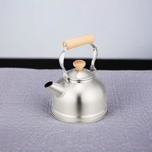 Wahei Freiz Made In Japan Nostalgic Kettle, 1.5L, Wooden Handle, Induction Compatible, CS-021, Chitose