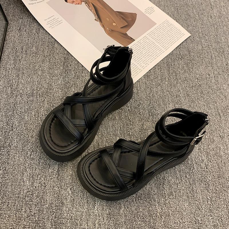 

Thick-soled open-toed casual sandals women s 2024 summer new niche design sense hollow fashion flat-soled Roman shoes women 35 чёрный