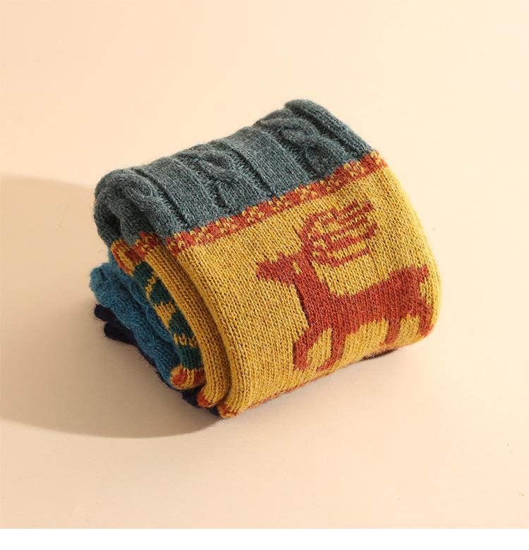 Reindeer Snowflake Knit Leg Warmers: Cozy Wool Knee Pads & Scrunch Socks for Autumn/Winter