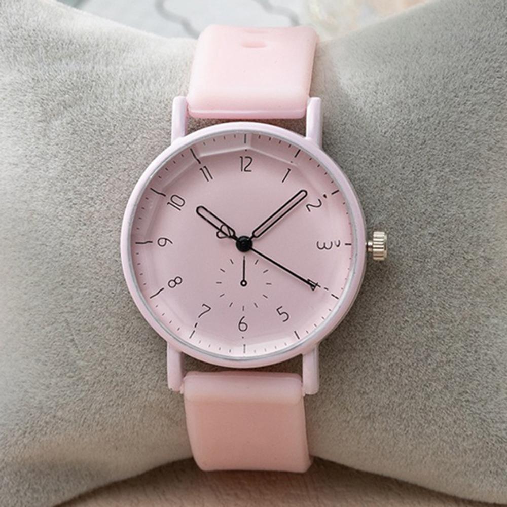 New Fashion Casual Women Watches Silicone Quartz Watch Ladies Wristwatch Relogio Feminino Female Clock Watch Simple Women Watch