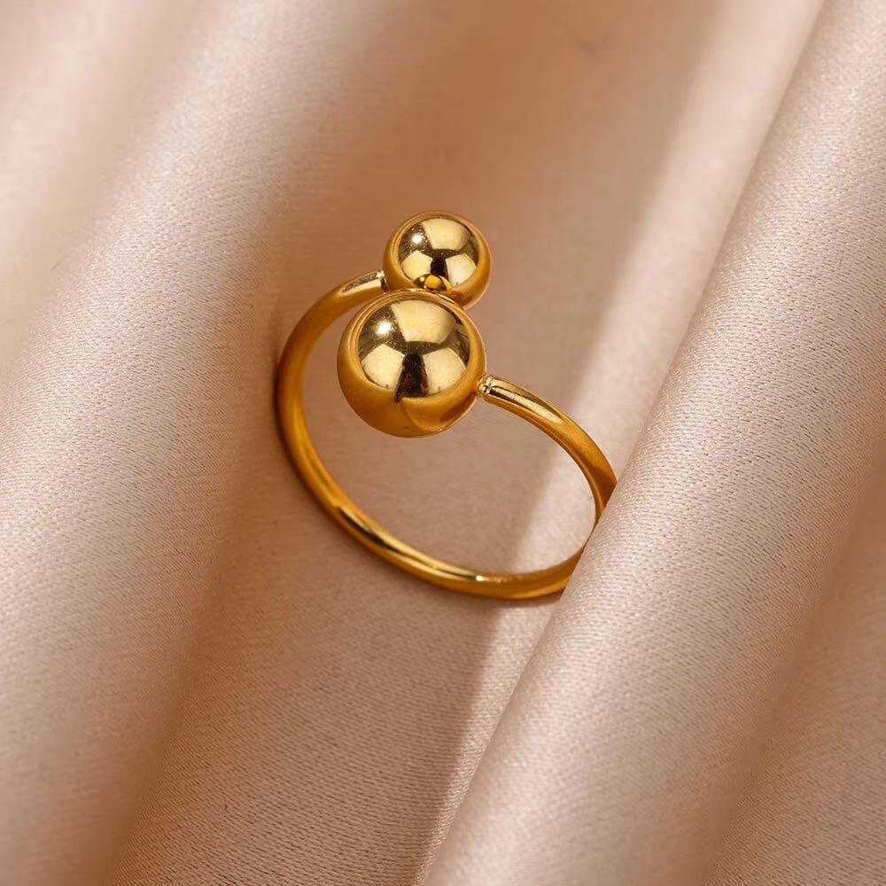 Spherical Personality Ring Women's Gold Steel Size Ball Ring Premium Niche Accessories