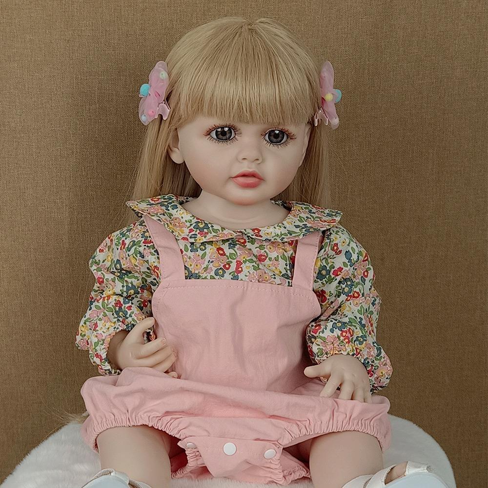 55CM Lalka Reborn z Pełnego Silikonu Można Wkładać do Wody Miła Słodka Betty Lalka Noworodka Wklejane Długie Włosy Lalki Symulacyjne dla Dzieci Prezent na Urodziny Boże Narodzenie