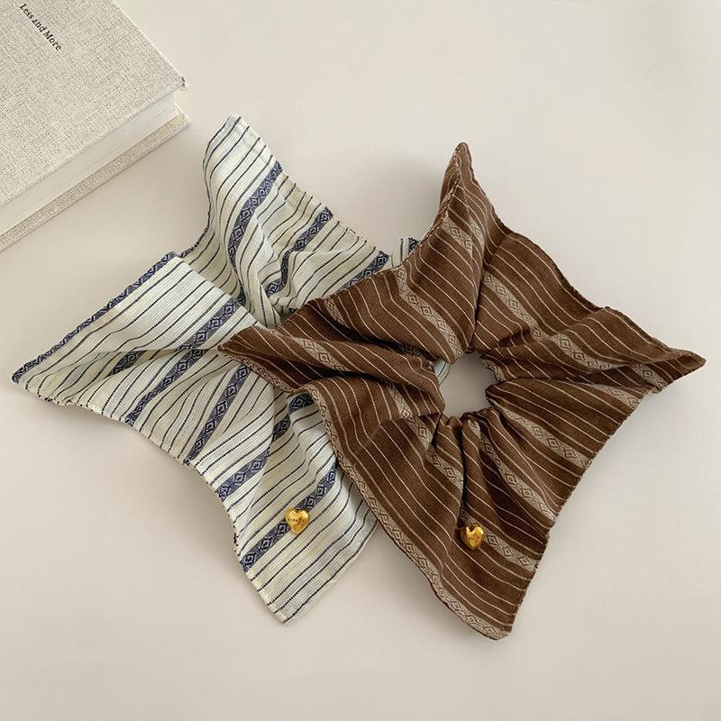 

Retro Striped Blogger s Style Scrunchie Bandana Hair Tie кавовий