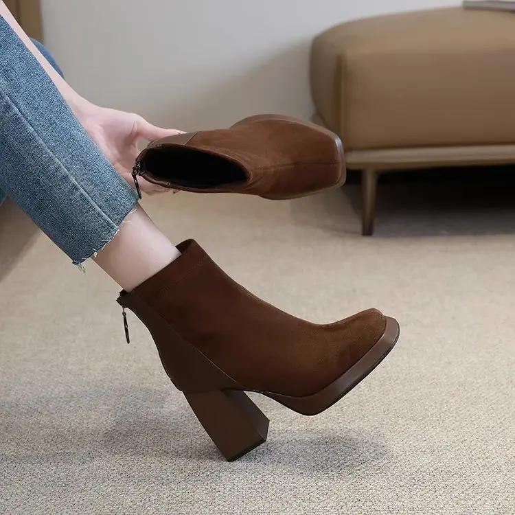 Fashion 2024 Autumn New Korean Fashion Round Head Zipper Women's Thick Bottom Square Toe Boots