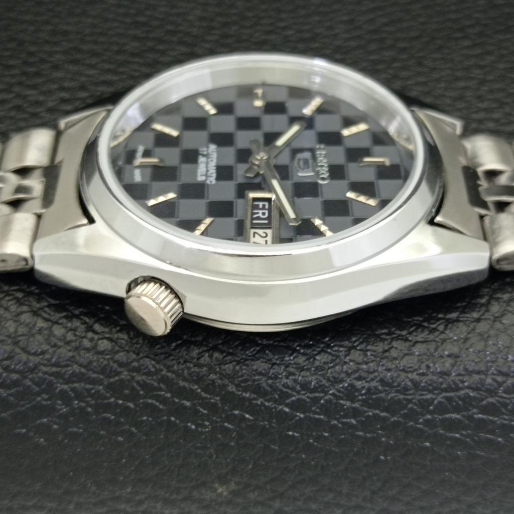 MENS VINTAGE SEIKO 5 AUTOMATIC REFURBISHED JAPAN BLACK DIAL WATCH A440436-9 Sk-a440436-1