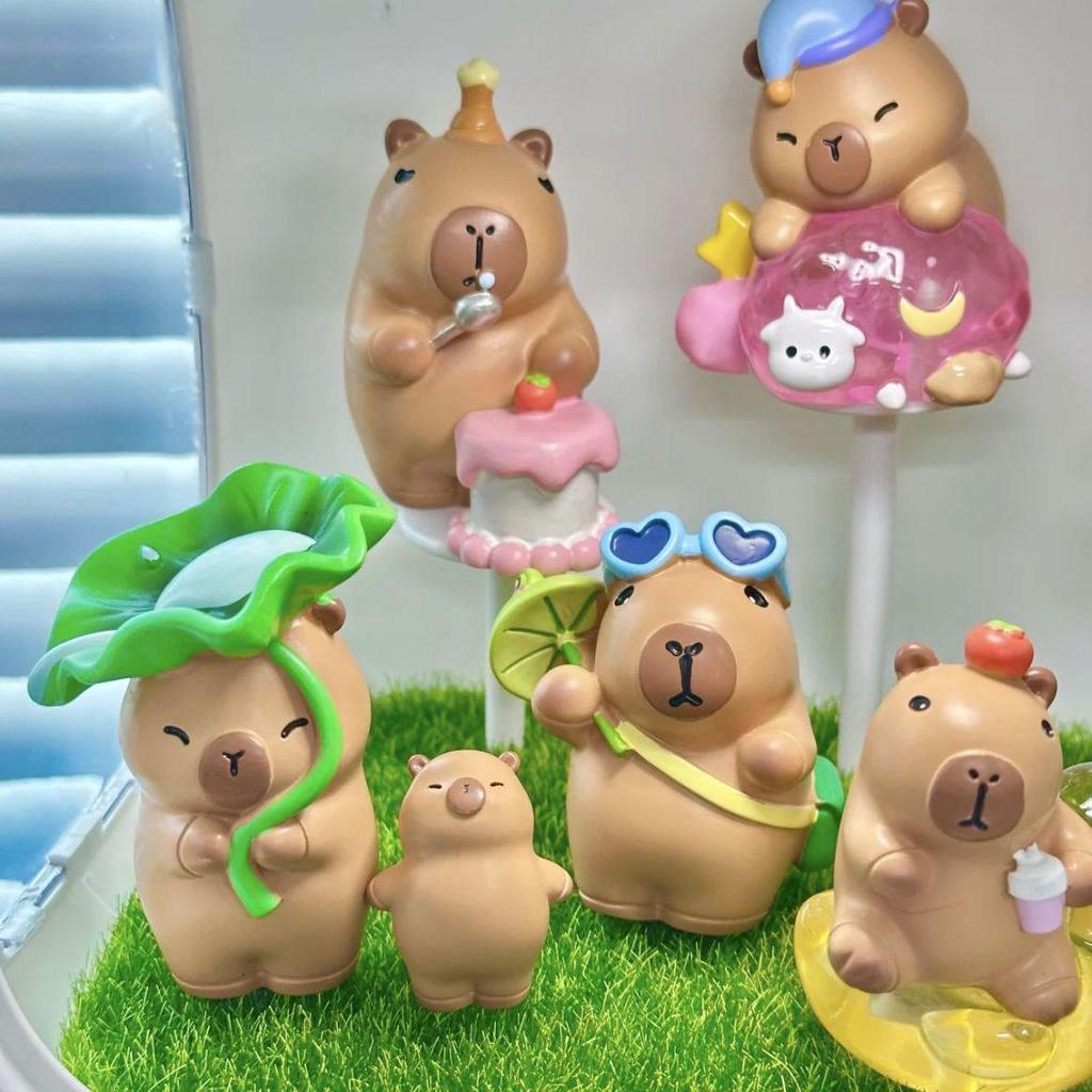 Capybara Plush Doll: Internet Celeb Emotionally Stable Desktop Ornament & Children's Gift Blind Box.