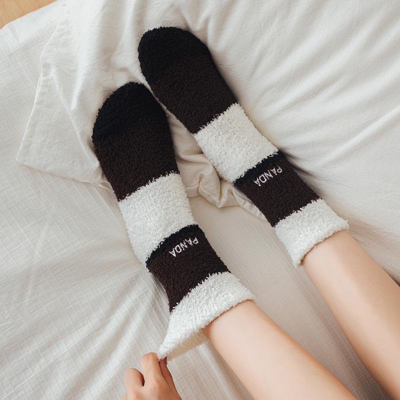 Autumn and Winter Half-fleece Cute Panda Socks for Women, Thickened Coral Fleece Warm Embroidered Cartoon Panda Mid-calf Socks