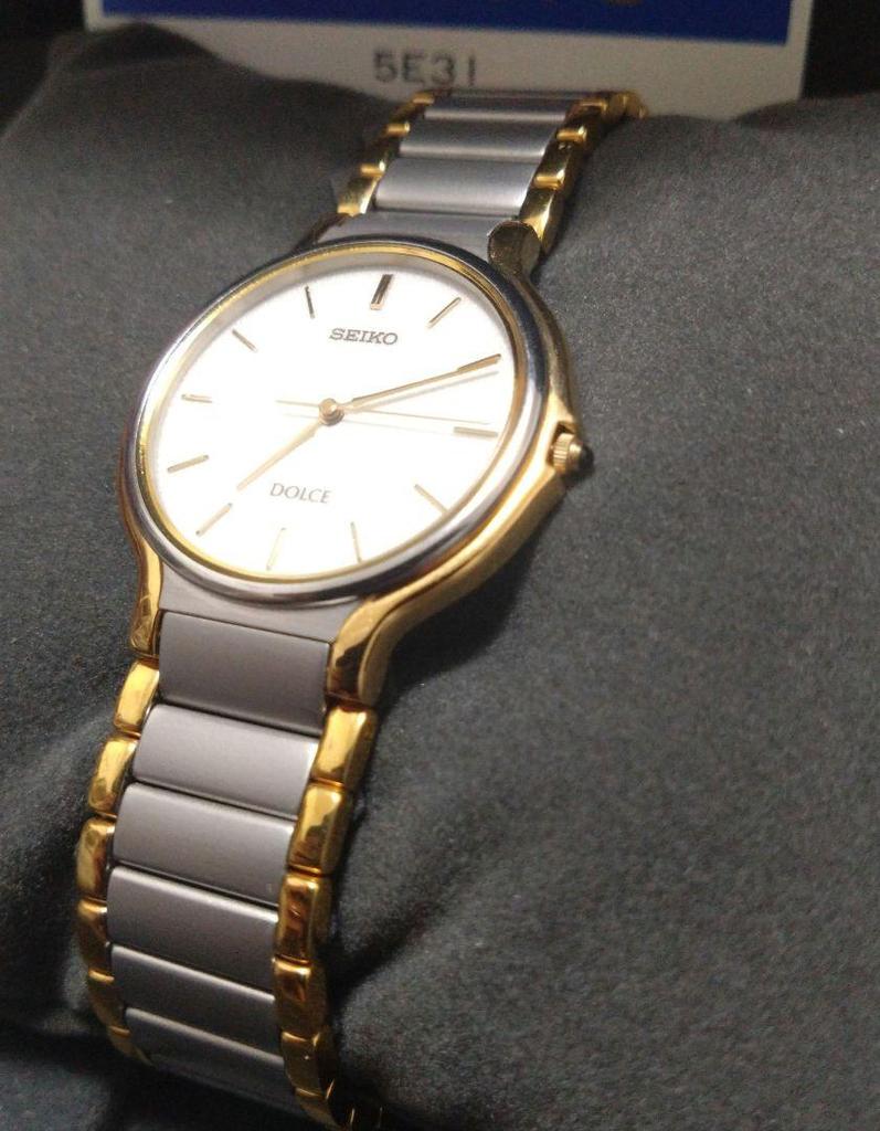 [USED] Extremely Rare SEIKO DOLCE Deadstock-like Full-frame Watch with Battery