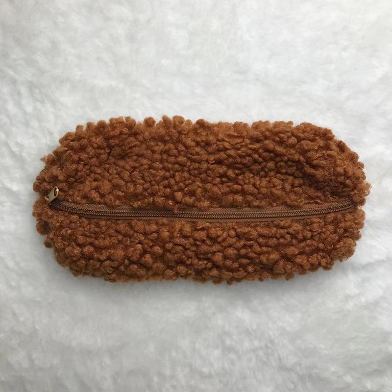 

Корейський плюшевий пенал з ягняти: Брудостійкий, багатофункціональний канцелярський приладдя, портмоне та косметичка великої місткості Dark brown (normal) темно-коричневого кольору