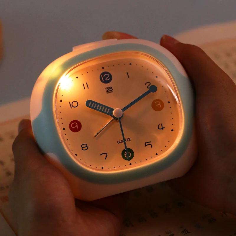 Multicolor Plastic Alarm Clock – Stylish Wake-Up Companion and Sleep Aid for Children and Students