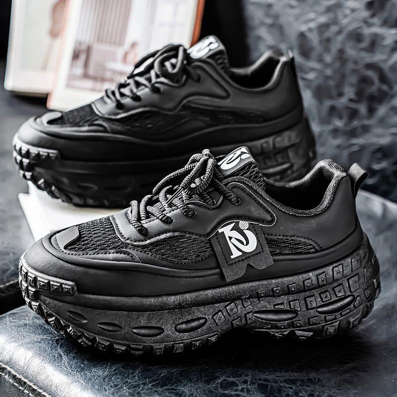 Summer Men's Shoes New Breathable Mesh Sports Shoes Men's Trend Versatile Thick Sole Heightening Casual Black Dad Shoes