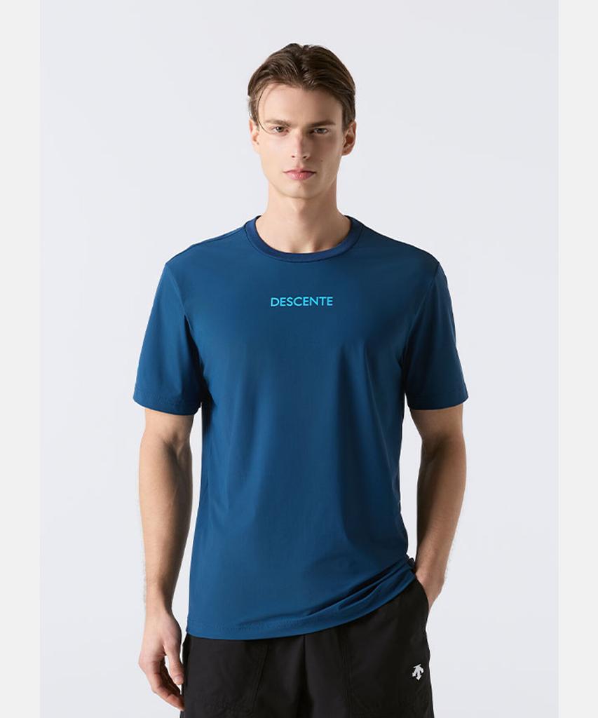 DESCENTE Cooling Tricot Wording White Graphic Short Sleeve T-Shirt Navy Sr223Ets58 (A Type)