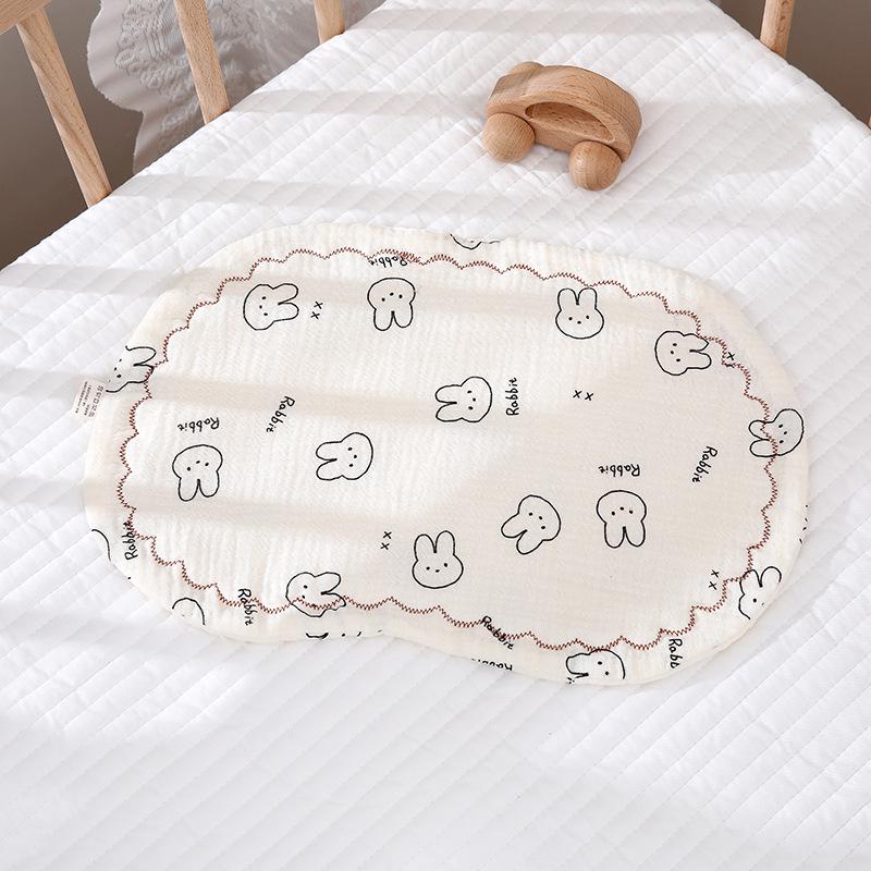 

Breathable Baby Pillow for Newborns 0-12 Months - All-Season Comfort and Shaping 23x36 cm