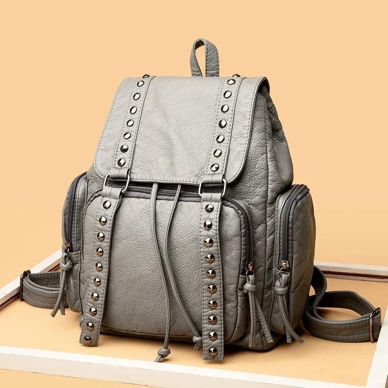 Fashion Rivets Backpacks for Women Shoulder Bags Soft Leather Daypack Travel Bag Large Capacity Schoolbag Female Bagpack