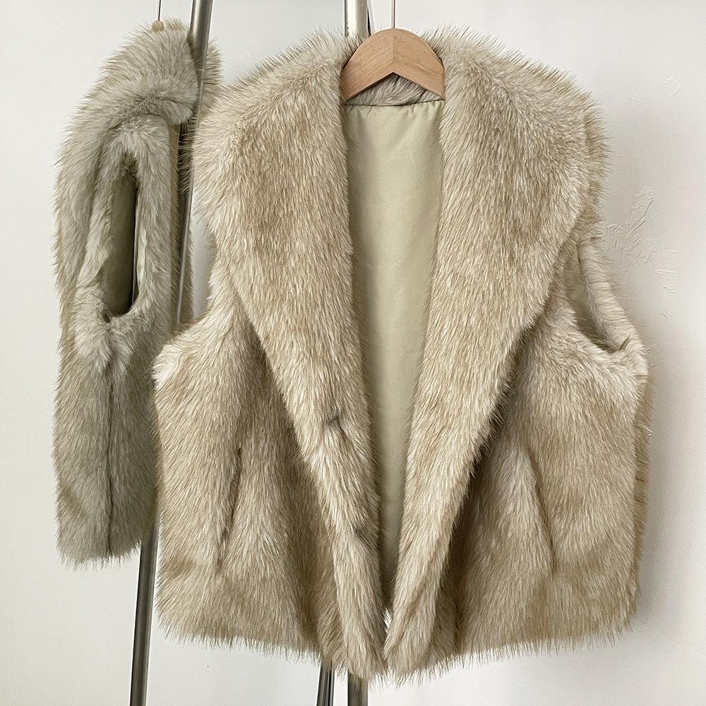 Street Fashion Artificial Fur Vest Jacket for Women 2026 Autumn New High Quality Soft Plush Waistcoat S