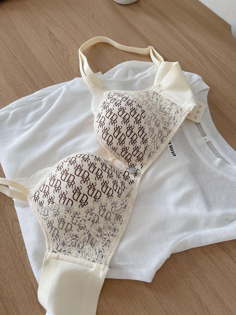Wire-Free Lace Lift Bra: Enhances Bust, Anti-Sagging, Side Support, Sexy Design