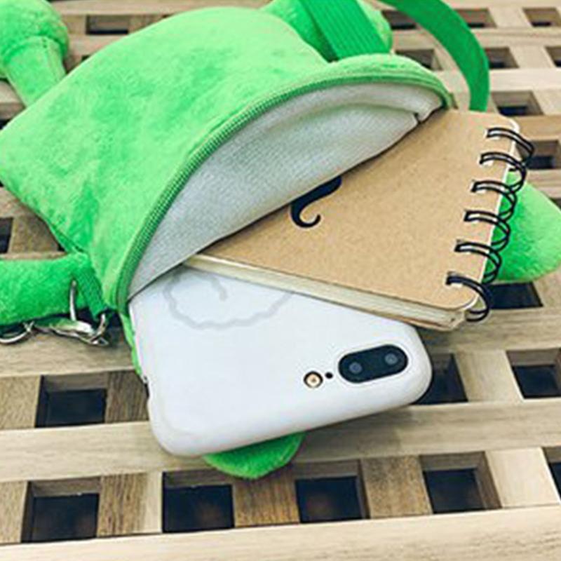 Lässige Cartoon-Umhängetasche, süßes Grün für Frosch, Umhängetasche, Messenger Bag, Plüschtasche, Handtasche für Familientreffen