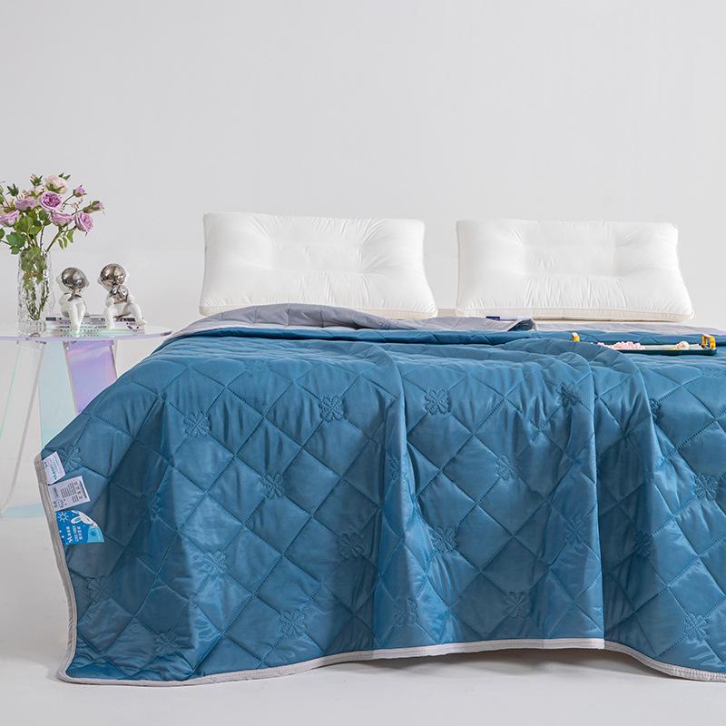 Ice Spring Cool Silk Summer Quilt 2025: Ultra-Soft, Air Conditioning Comfort, Hot Seller