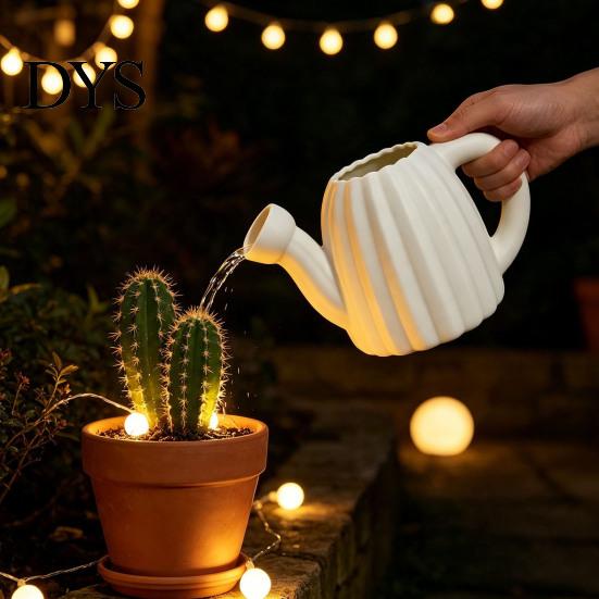 Minimalist Home Garden Decor Cute Cactus Watering Can, Shower Head Plastic Creative Gardening Equipment Pot, Small Can for Houseplants, Indoor Flowers