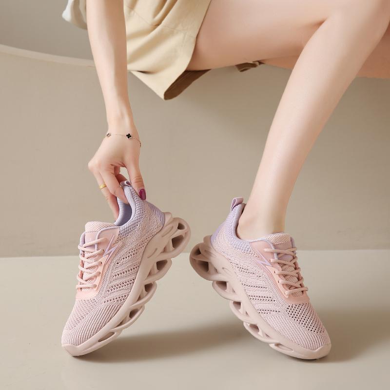 Woman Shoes New Sneakers Platform Lightweight Mesh Jogging Summer Breathable Thick Soled Tennis Casual Running Shoes 35-40