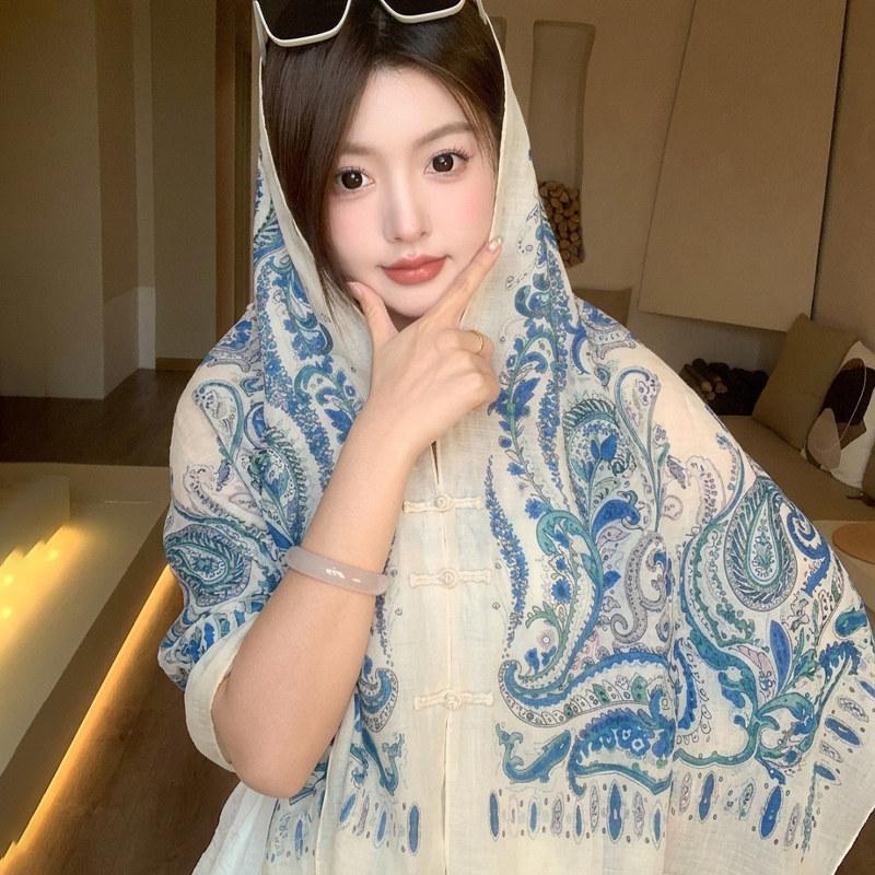 Small fresh white floral silk scarf women's summer travel buckle sunscreen large shawl beach towel thin yarn scarf scarf