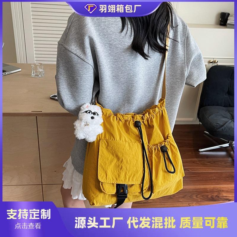 Cloth bag women's large-capacity new summer leisure niche drawstring single shoulder crossbody commuter tote bag