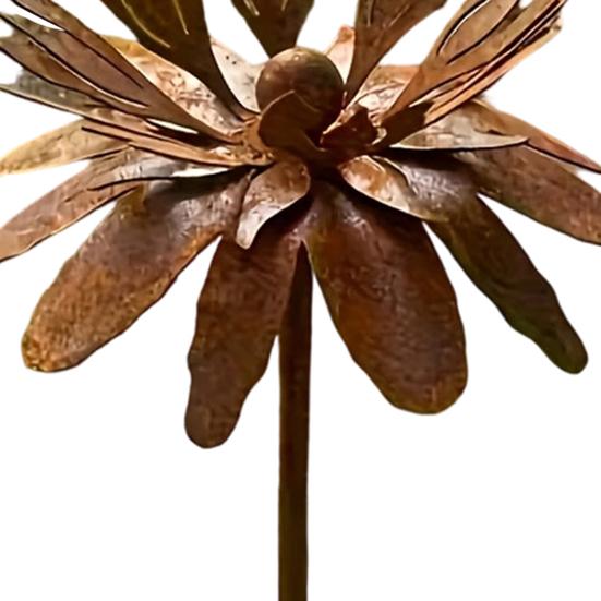 Rusty Outdoor Daisy Flower Metal Yard Stake, Rusted Iron Art Flower Garden Decoration, Weather-Resistant Garden Ornament for Lawn, Pathway, Patio, or