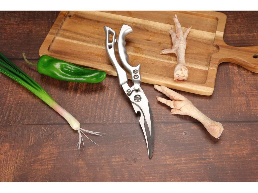 All-Steel Stainless Multifunctional Kitchen Scissors: Automatic Rebound Chicken Bone and BBQ Cutter