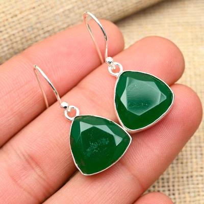 Hinreißender grüner Onyx-Edelstein, handgefertigte Schmuckohrringe aus 925er Sterlingsilber für Frauen