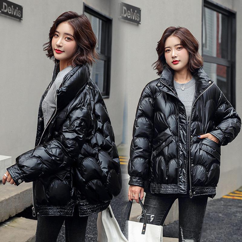 New Glossy  Clothes for Women's New Winter Thickened  Jackets, Short Bread Clothes, Loose  Jackets.