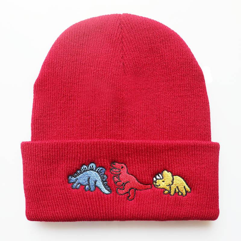 

Little Dinosaur Embroidered Knit Hat Beanie Unisex warm pullover hat, hip-hop cartoon student woolen hat for men and women Adjustable яскраво-червоного кольору
