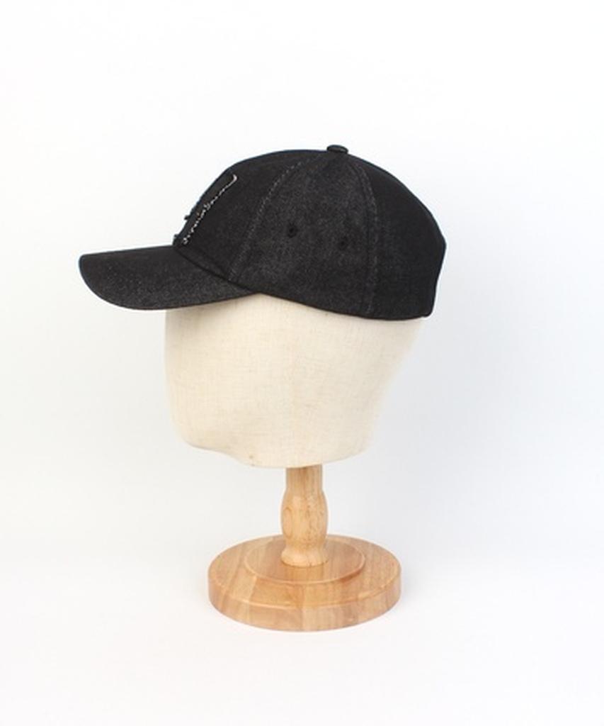 Yunibeosyeolkemiseuteuli Applique U Black Denim Ballcap Washed Ballcap
